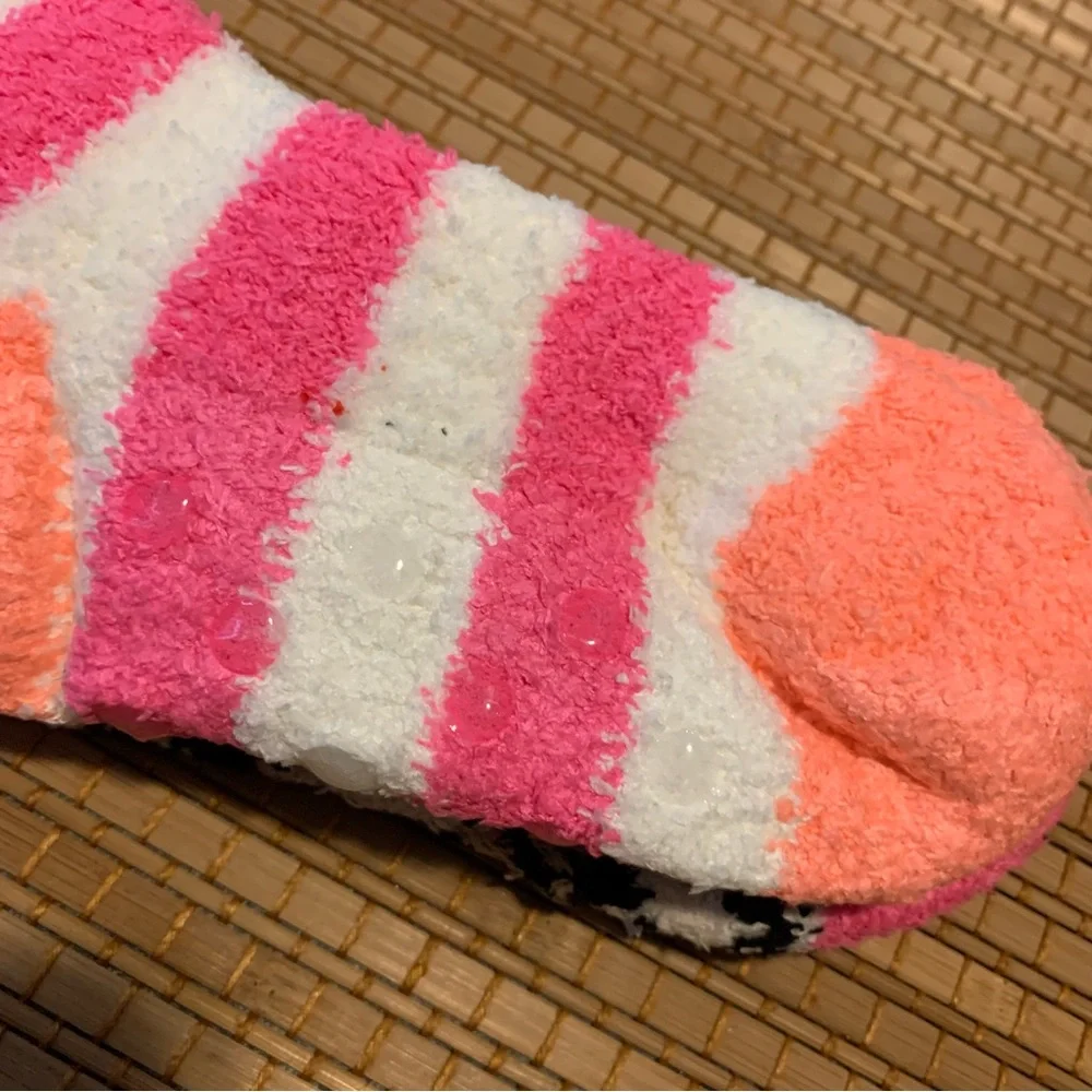 NWT Children’s Place cozy socks 2 pack set size  1-2